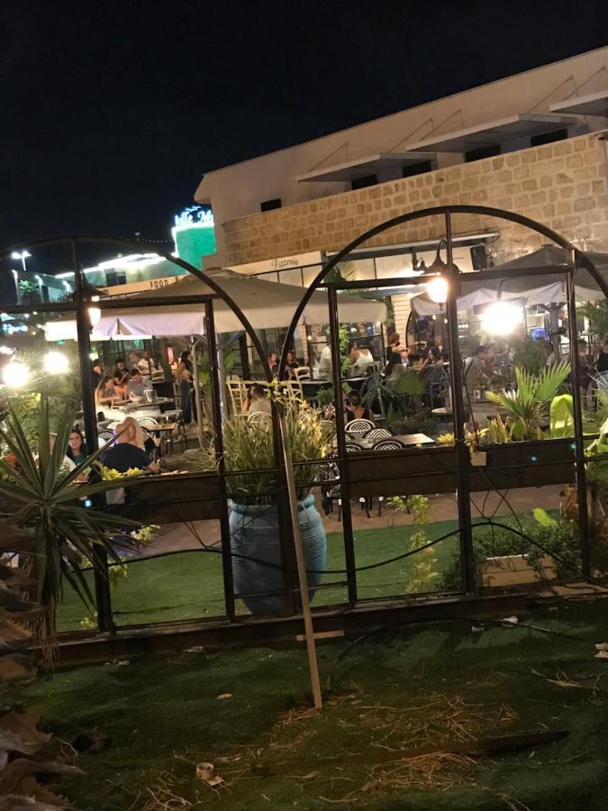 Sima Suite Ashdod Luaran gambar