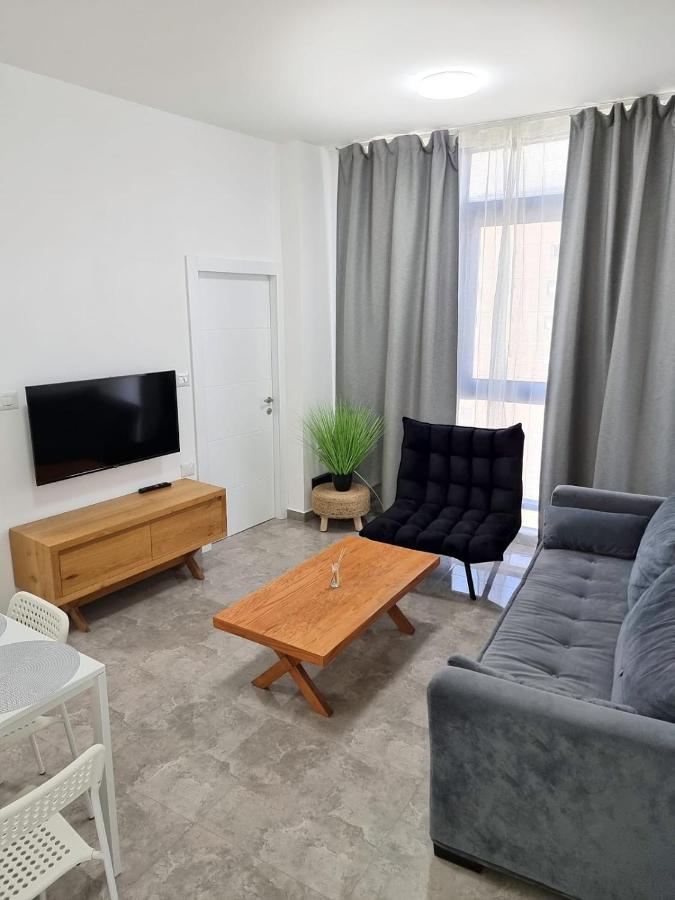 Sima Suite Ashdod Luaran gambar